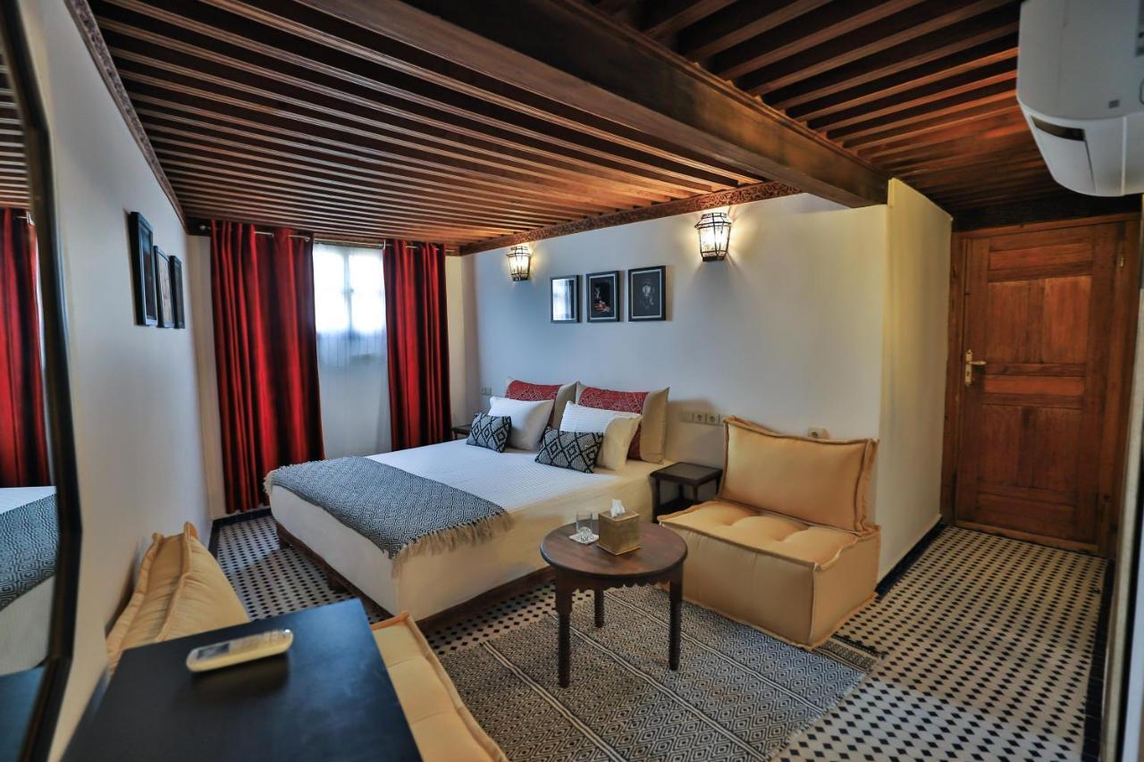 פס Riad Moulaydriss Et Giacomo מראה חיצוני תמונה